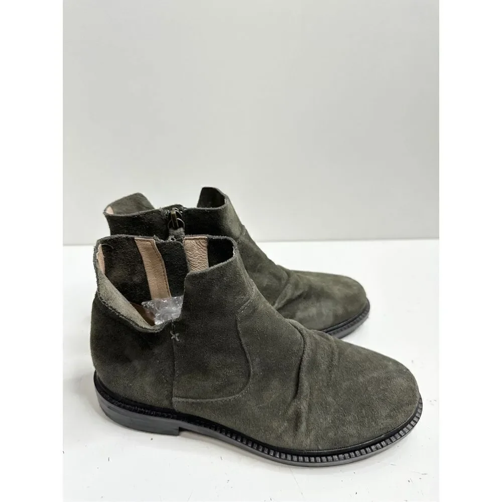 Kelsi Dagger Boots Women Size 5 Olive Suede Latch‎  Ruched Ankle Booties NEW